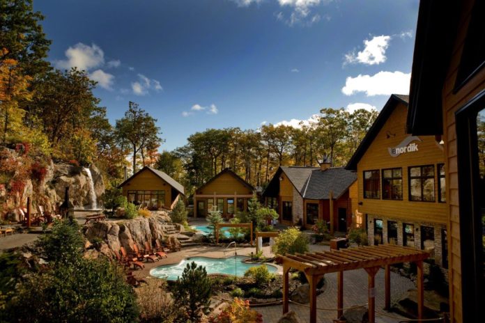 Nordik Spa-Nature in Chelsea, Quebec, has saunas, pools, relaxation areas, and more.