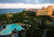 Atlantis Paradise Island certainly lives up to its name Seen from above, Atlantis Paradise Island is a resort like no other. With thrilling outdoor adventure, decadent indoor luxury, and loads of daily activities and attractions, the best of all worlds is here.